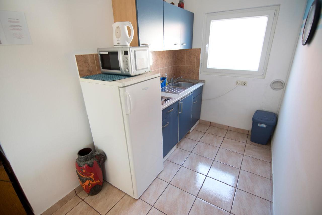 Apartmani Jurić Vir Exterior foto